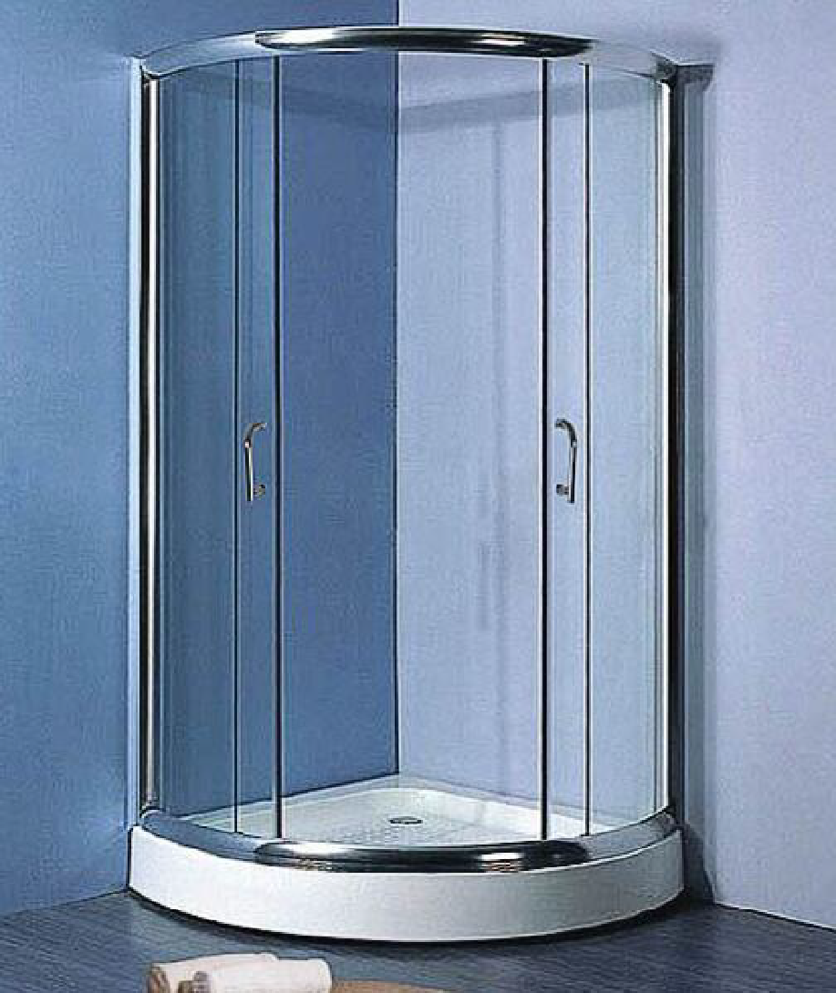 High-Quality Shower Room with Easy Clean Features & Sliding Magnetic Doors